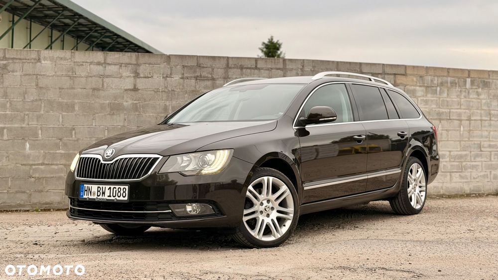 Skoda Superb 2.0 TDI DSG Exclusive - 7