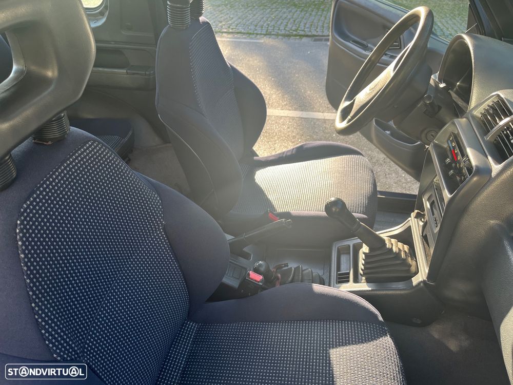 Suzuki Vitara 1.9 D JLX - 22