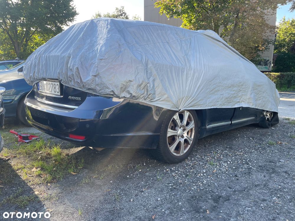 Toyota Avensis 2.2 D-CAT Premium - 12