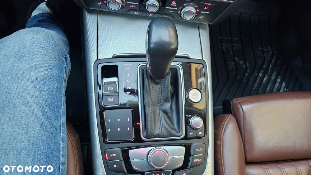 Audi A6 Avant 2.0 TFSI S tronic - 38