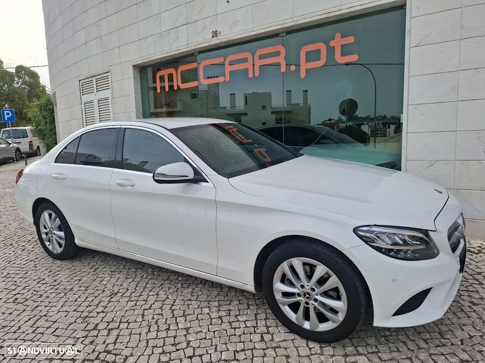 Mercedes-Benz C 200 Station 4Matic 9G-TRONIC Exclusive - 2