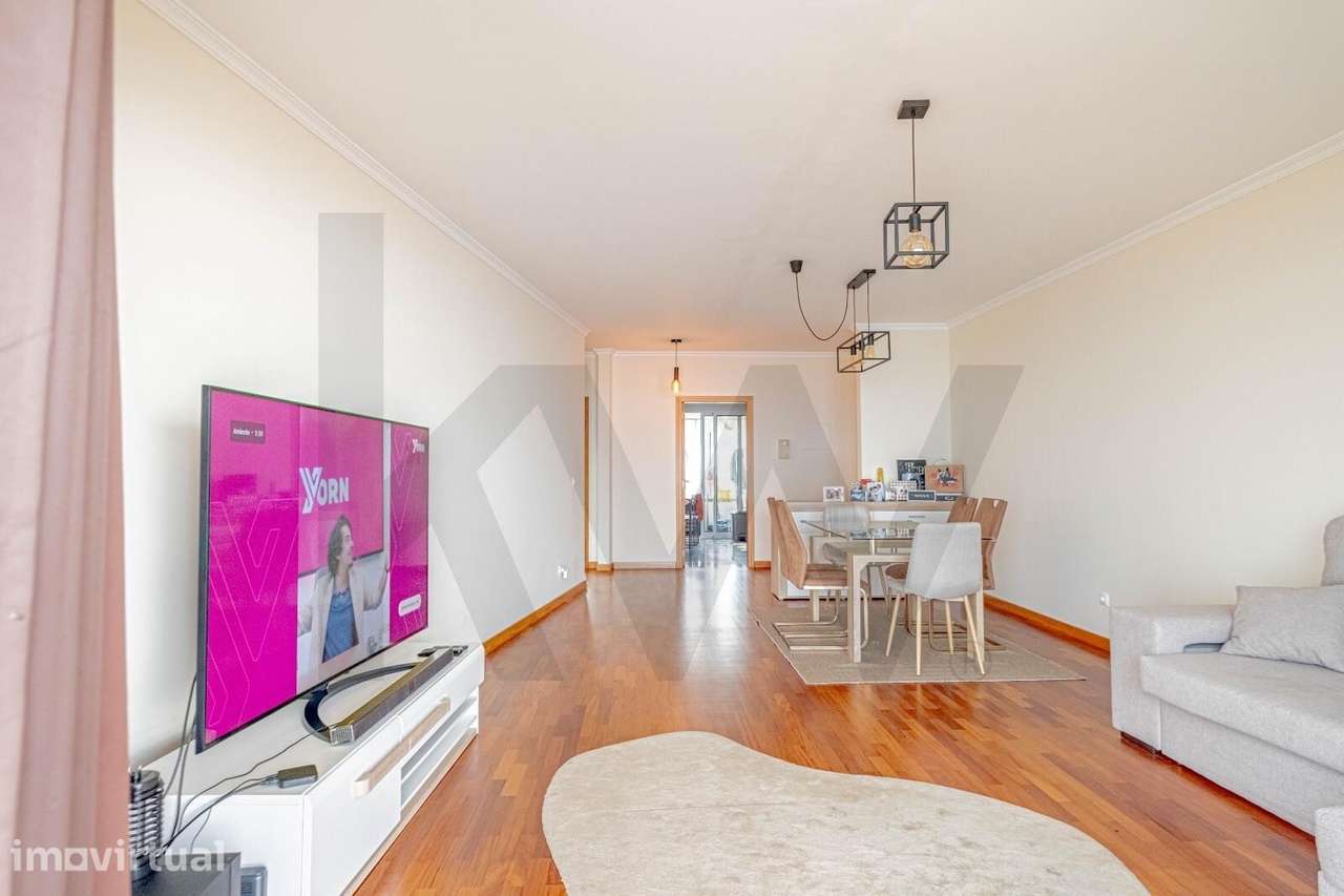 Apartamento T2 no Caniço - Vista Mar | Arrendamento - Grande imagem: 2/11