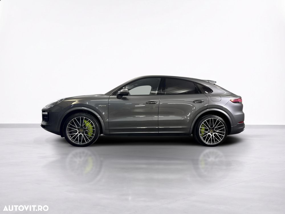 Porsche Cayenne Coupe - 3