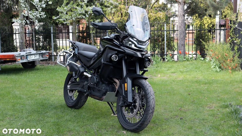 CFMoto 800MT Explore - 2