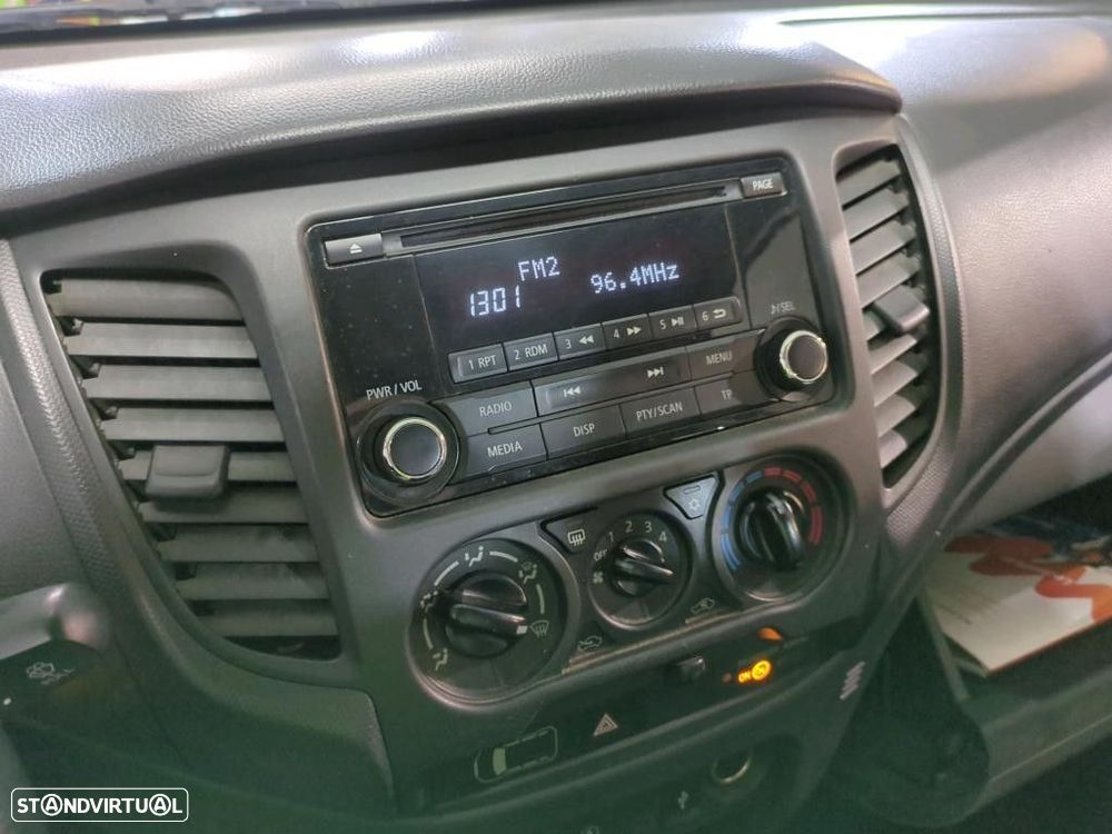 Mitsubishi L200 2.4 DI-D CD Invite 4WD - 6