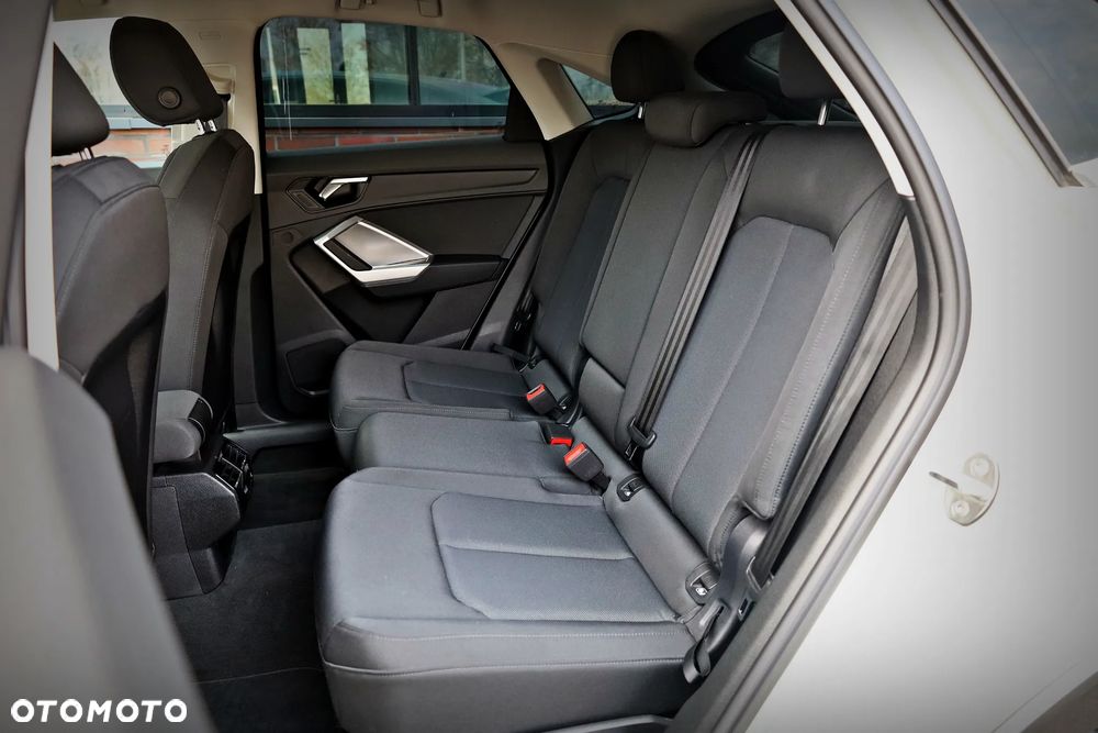 Audi Q3 Sportback - 27