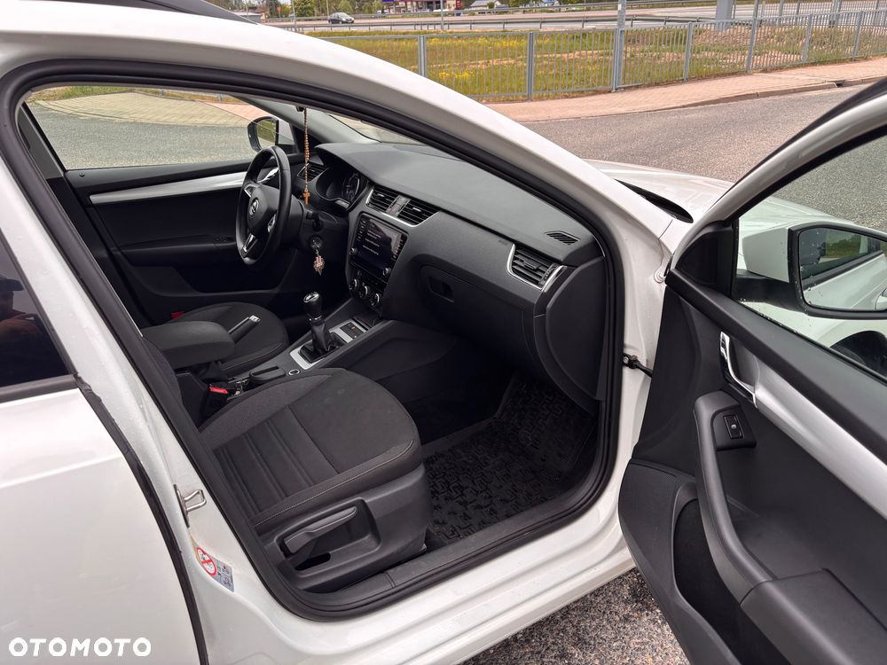 Skoda Octavia 1.5 TSI GPF ACT Ambition - 14