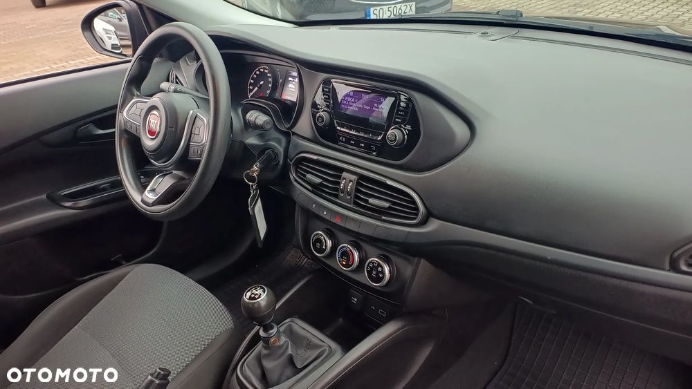 Fiat Tipo 1.4 16v Easy EU6d - 24