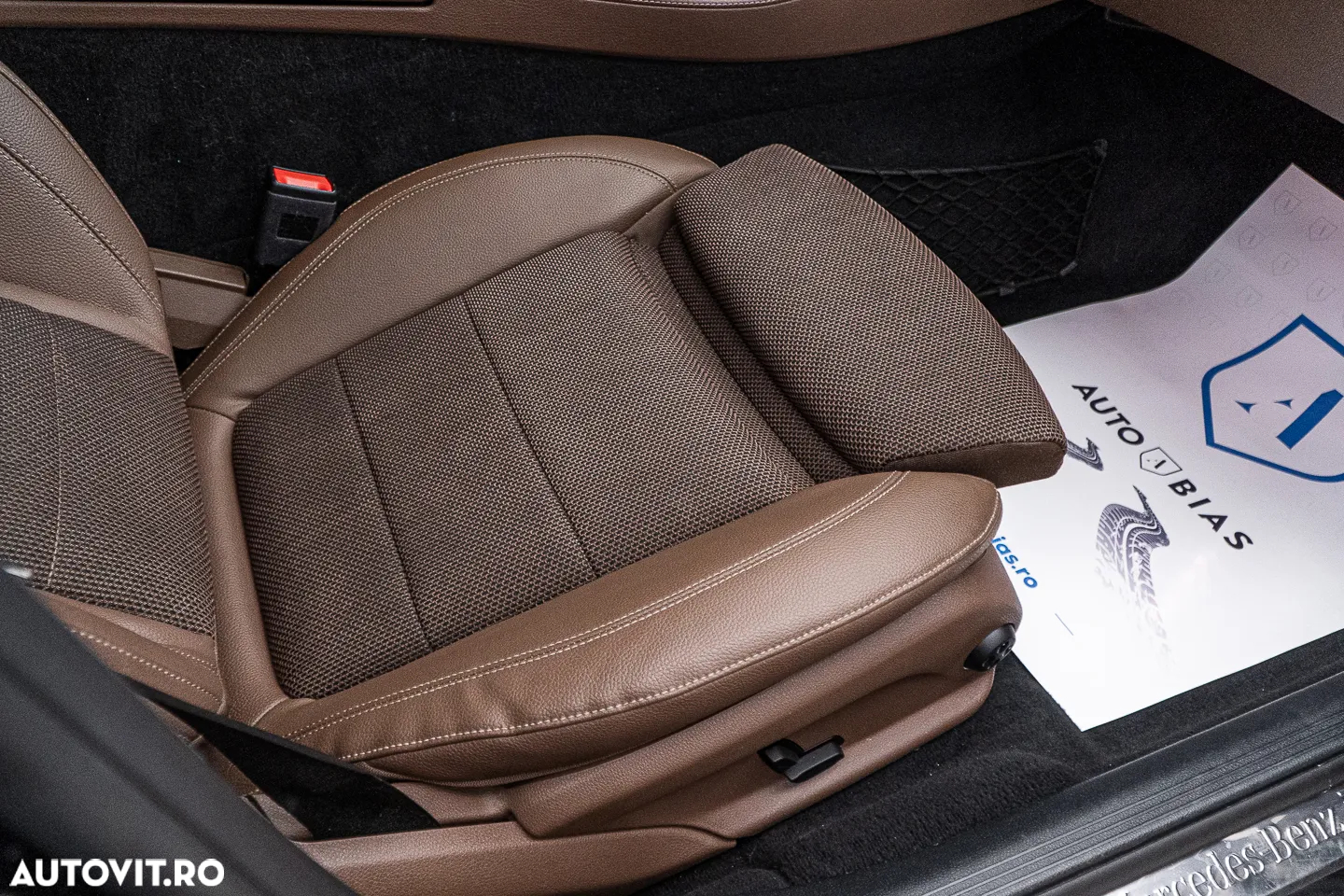 Mercedes-Benz E 200 d 9G-TRONIC Avantgarde - 40