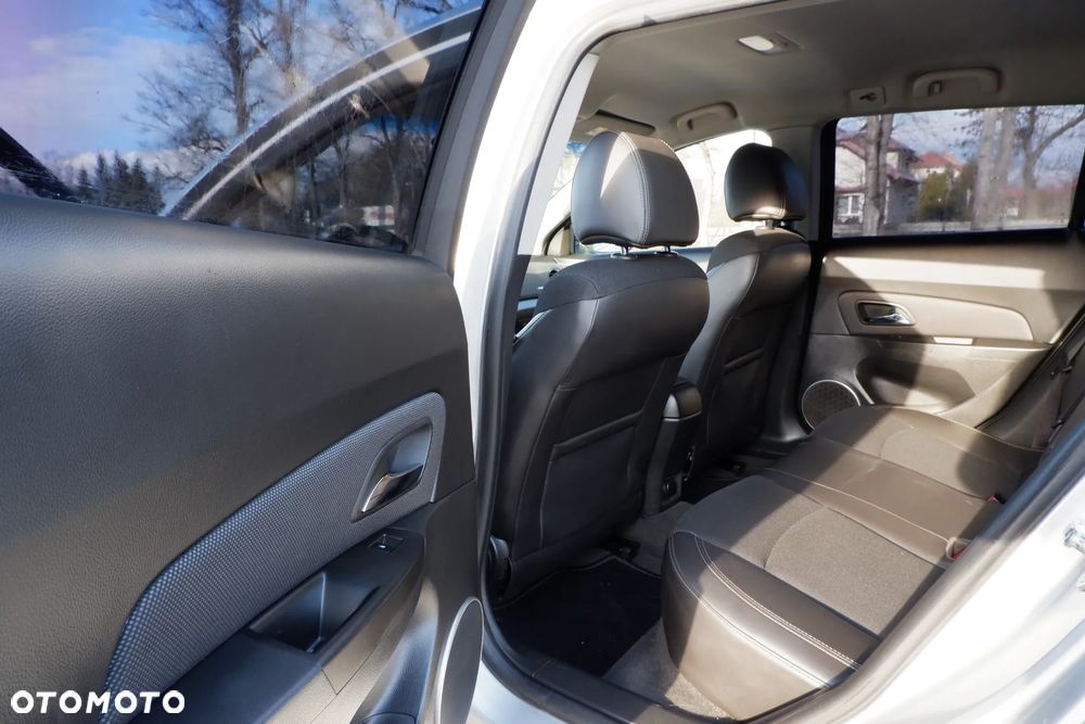 Chevrolet Cruze 1.7TD LT+ - 28