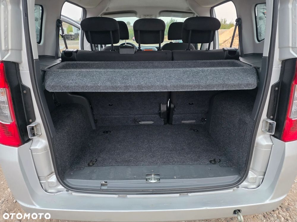 Fiat Qubo - 16