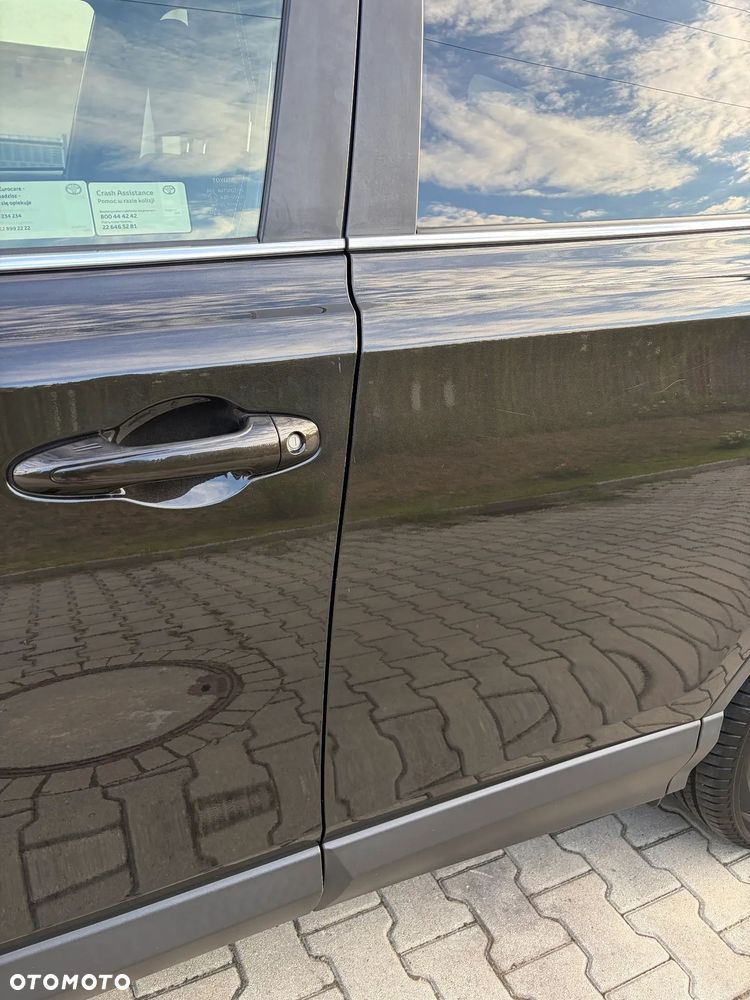Toyota RAV4 Hybrid Premium 4x2 - 8