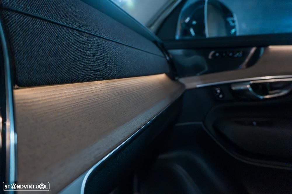 Volvo XC 90 2.0 T8 PHEV Plus Bright AWD - 21