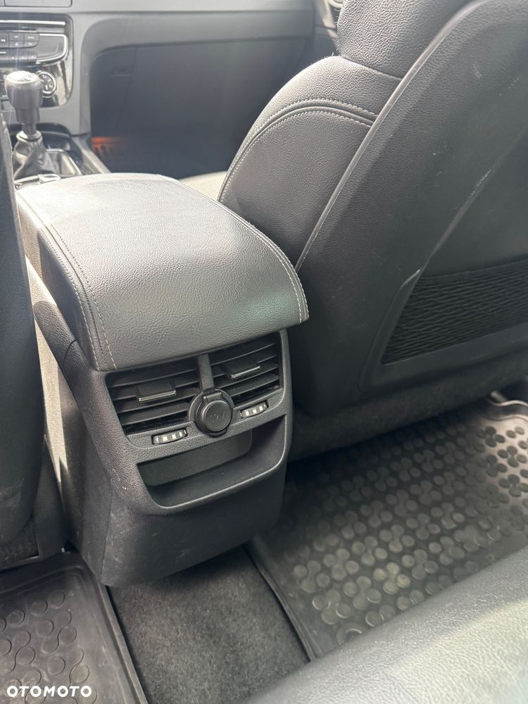 Peugeot 508 1.6 T Allure - 21