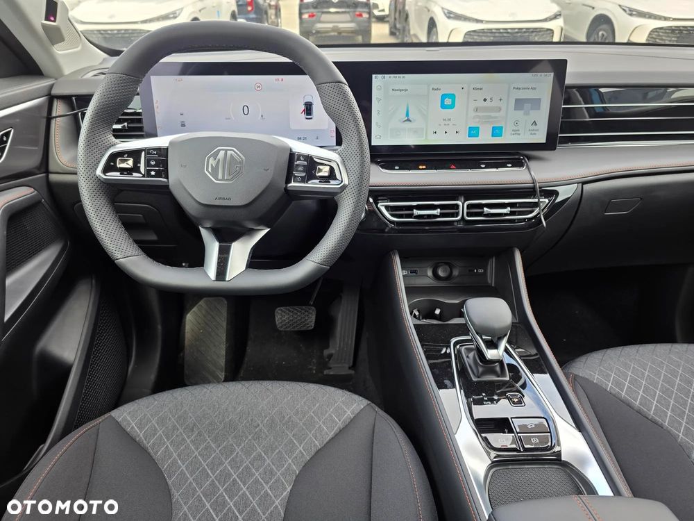 MG HS 1.5 T-GDI Excite DCT - 11