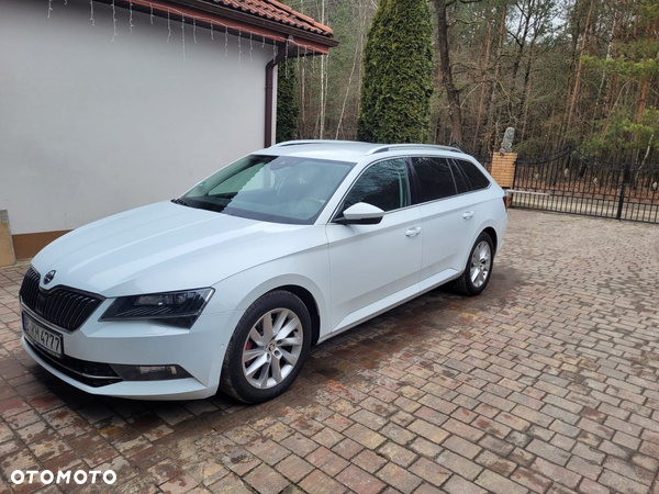 Skoda Superb 2.0 TDI DSG Premium Edition