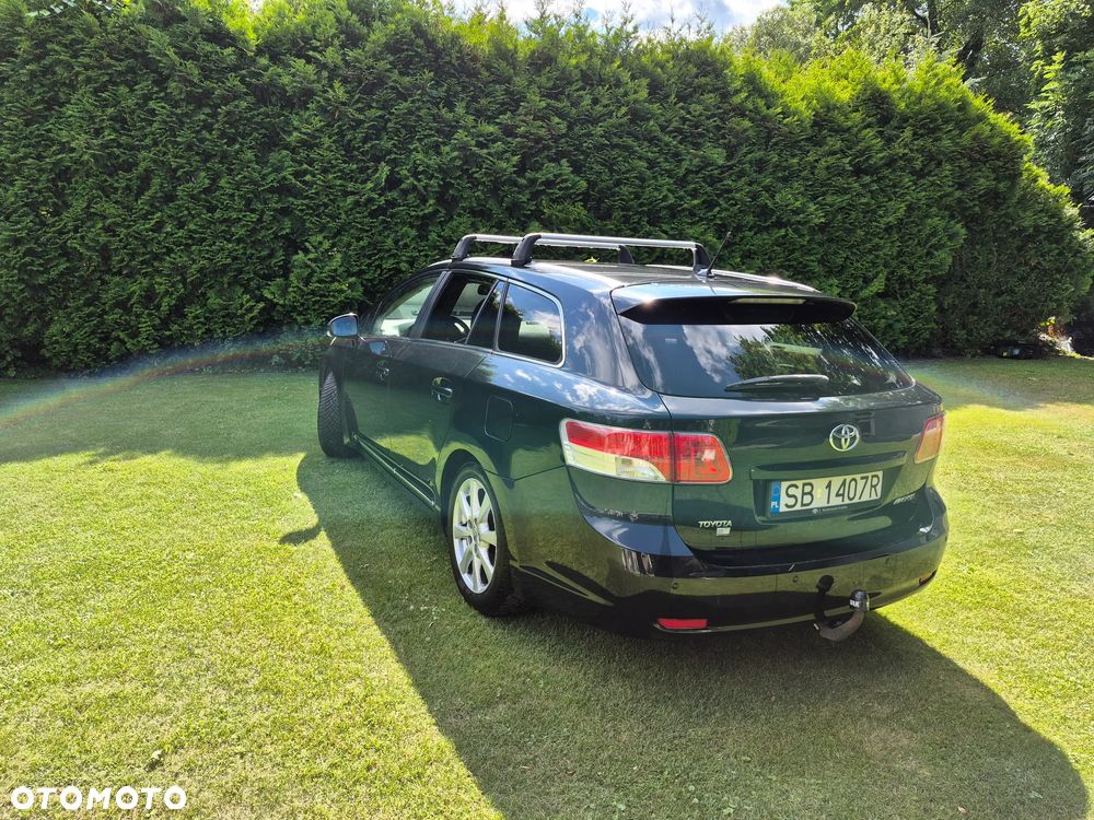 Toyota Avensis 2.0 D-4D Sol plus - 5