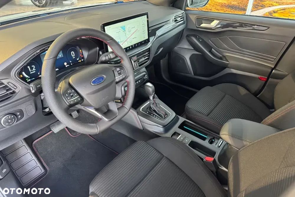 Ford Focus SW 1.0 EcoBoost mHEV ST-Line X - 14