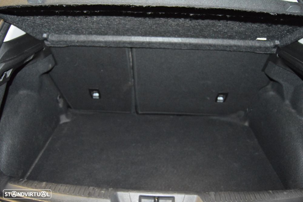 Renault Mégane 1.3 TCe Limited - 22