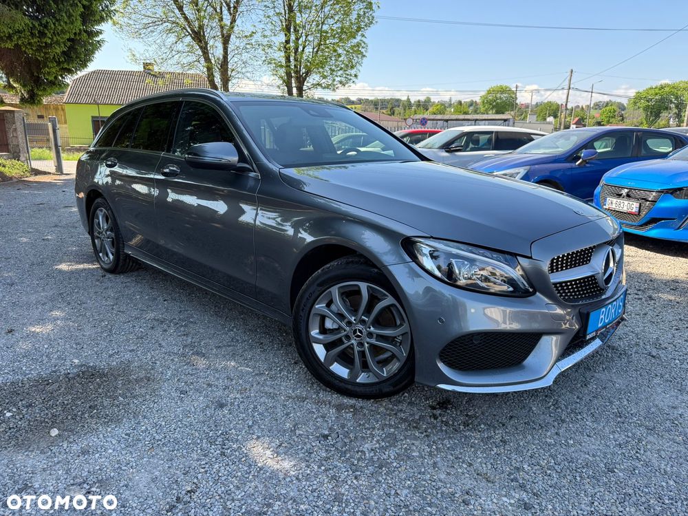 Mercedes-Benz Klasa C 220 d 4-Matic 9G-TRONIC - 3