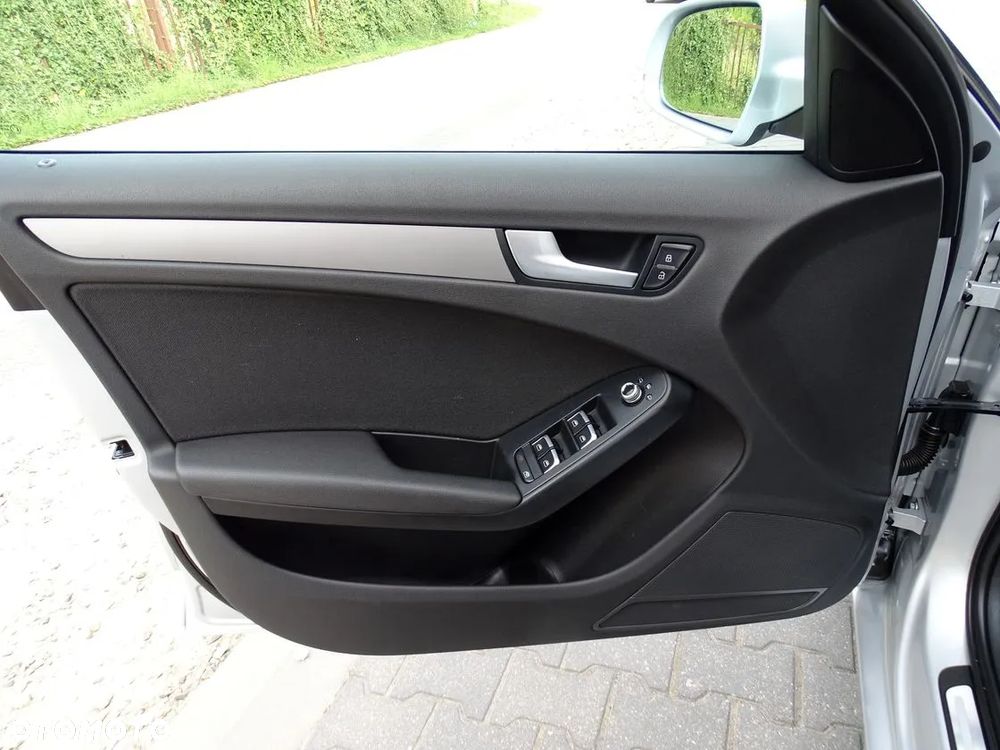 Audi A4 Avant 2.0 TDI DPF Attraction - 19