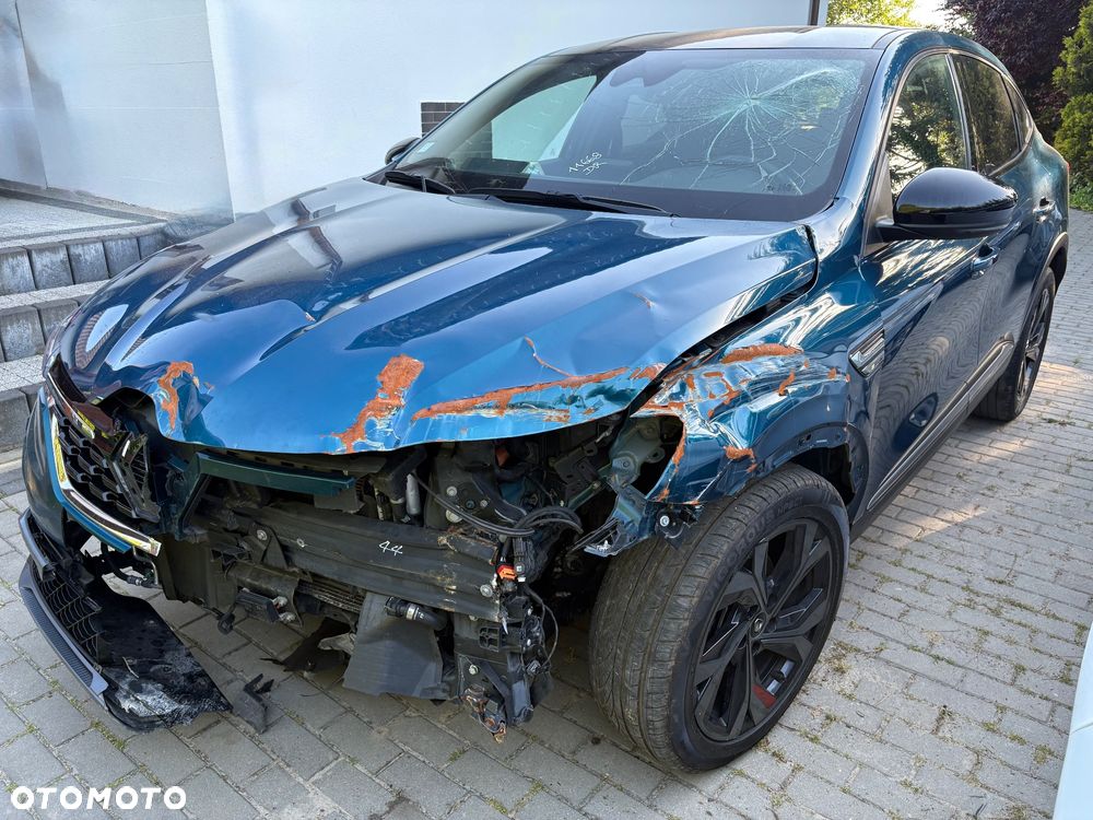 Renault Arkana 1.6 E-TECH R.S Line MMT - 12