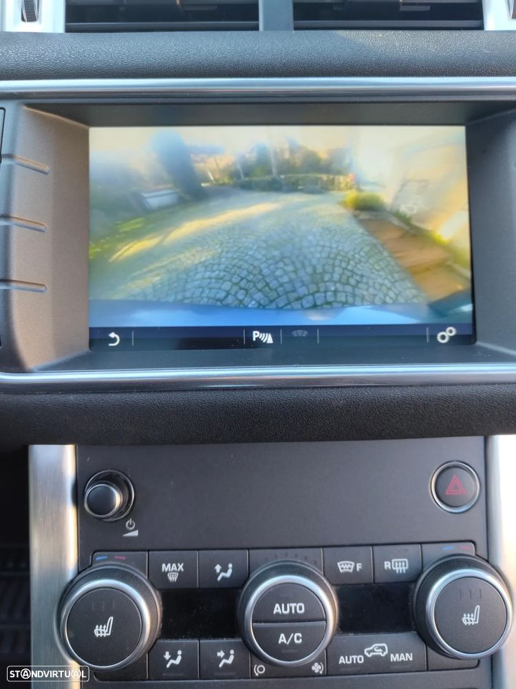 Land Rover Range Rover Evoque D150 FWD R-Dynamic S - 19