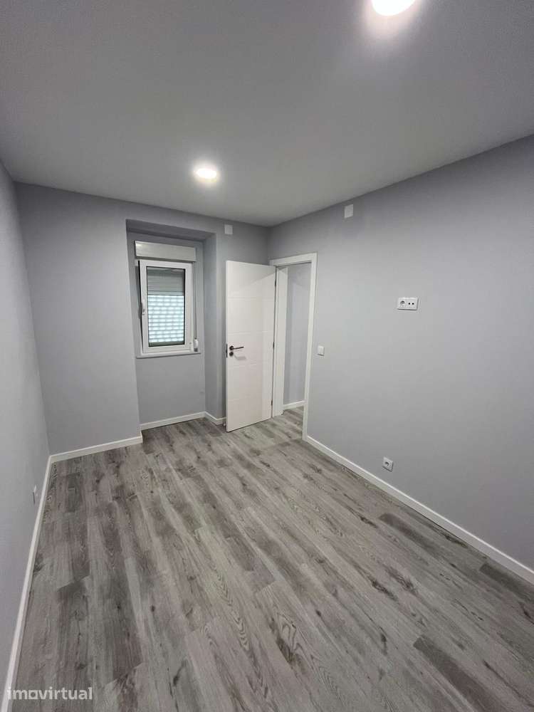 T2 Remodelado no Dafundo com Vista Rio - Grande imagem: 4/10