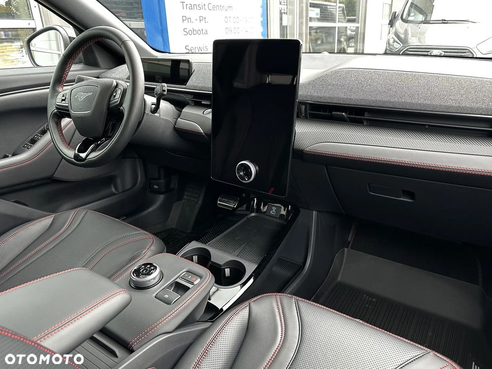 Ford Mustang Mach-E 75kWh AWD Premium - 8