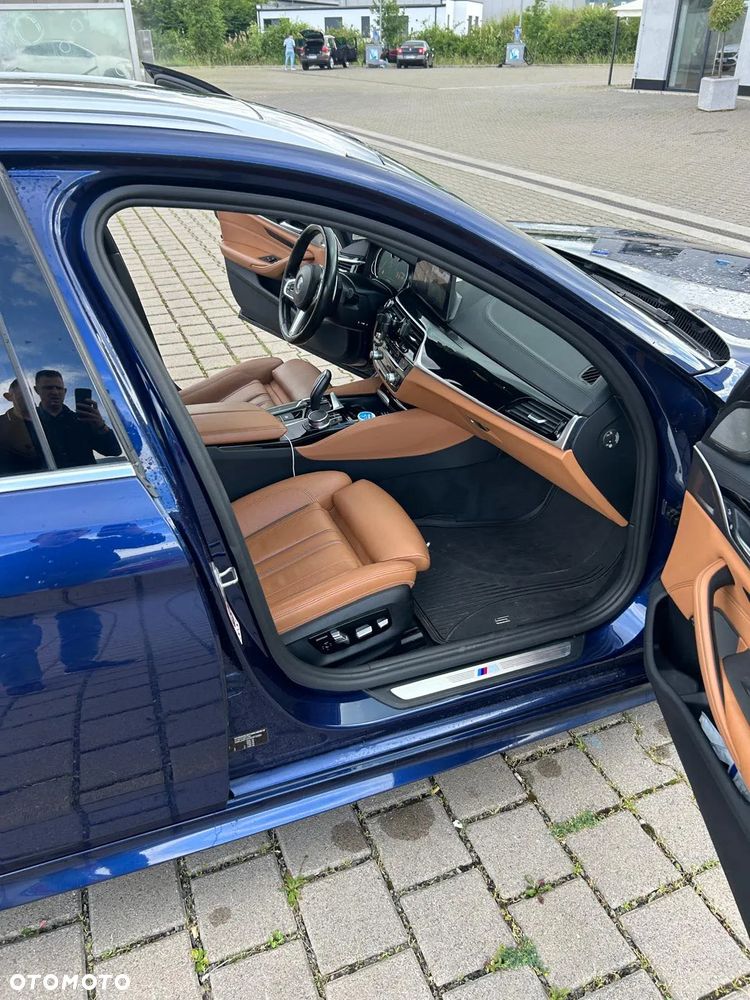 BMW Seria 5 530d xDrive - 11