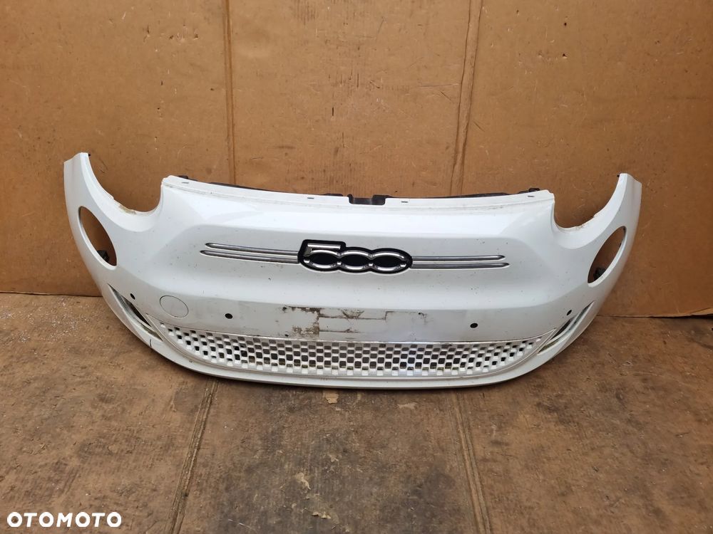 FIAT 500E ZDERZAK PRZÓD - 5