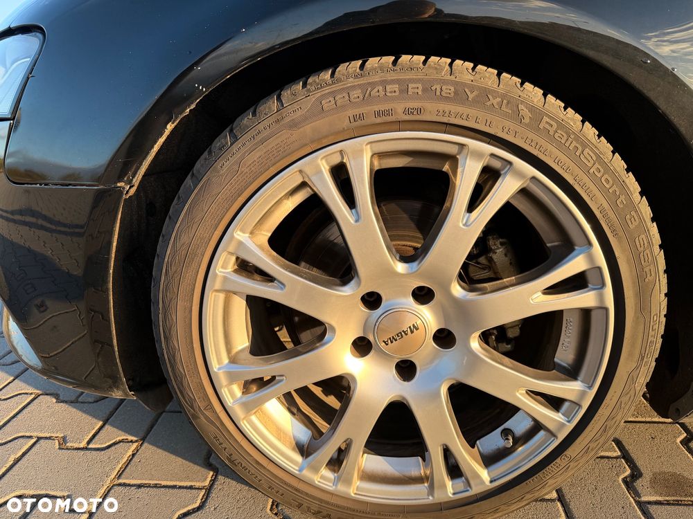 Audi A4 Limousine - 17