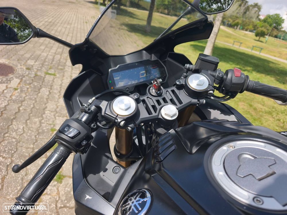 Yamaha R 125 - 3