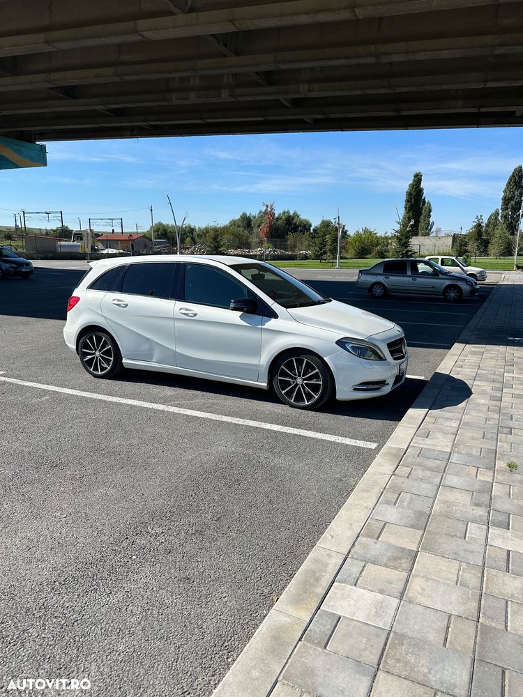 MERCEDES-BENZ B-Class 2013 — imagine 4
