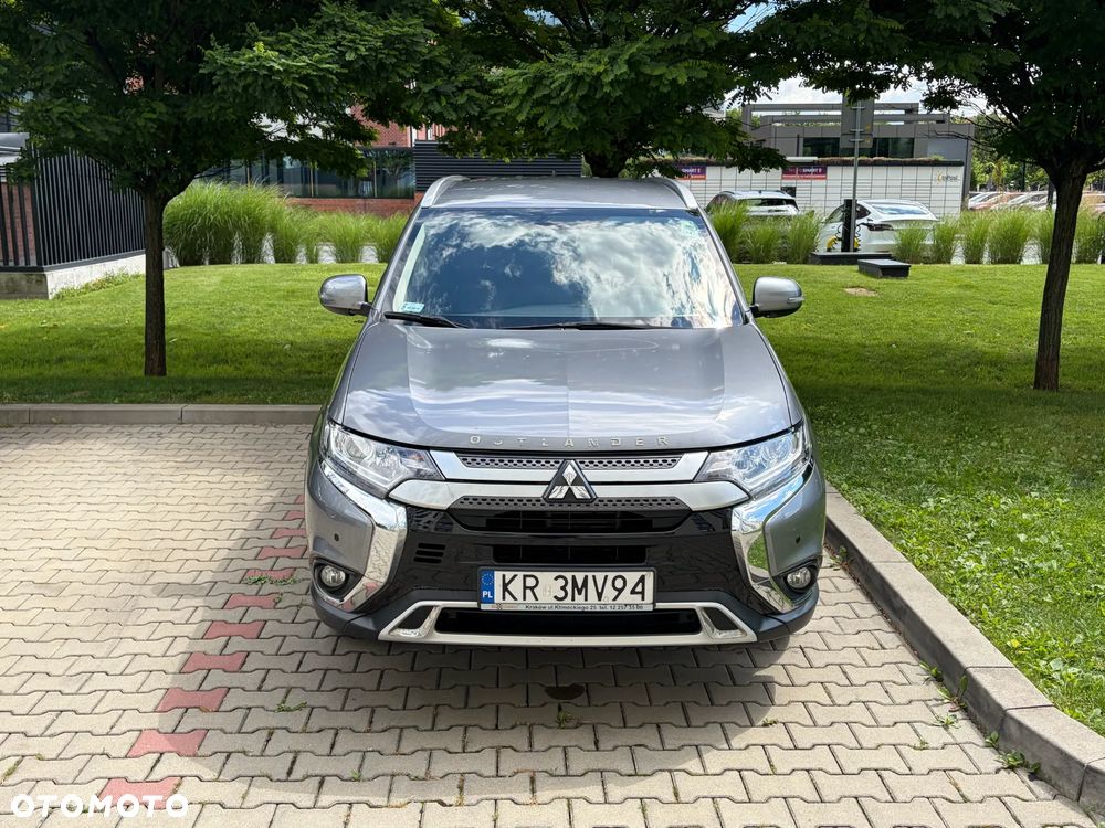 Mitsubishi Outlander 2.0 Intense 4WD CVT - 3
