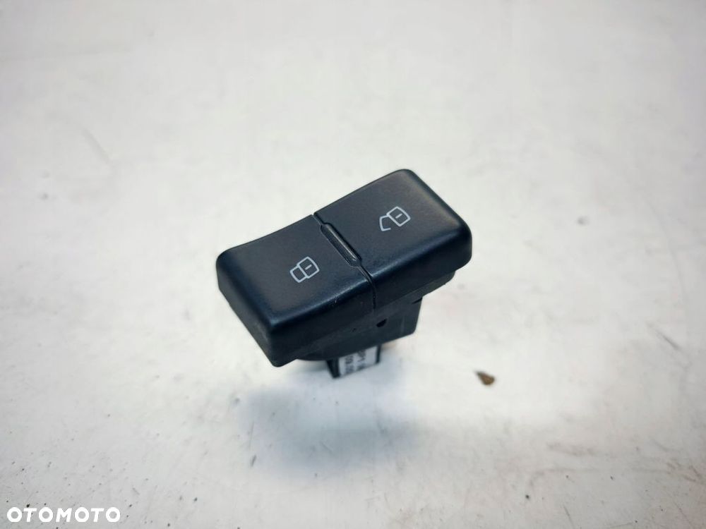 PRZEŁĄCZNIK BLOKADY DRZWI AUDI A3 8P 8P3 2008-2012 8P1962107F - 1
