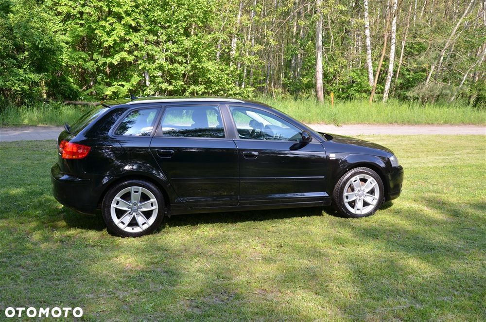 Audi A3 Sportback 2.0 TDI Ambiente - 5