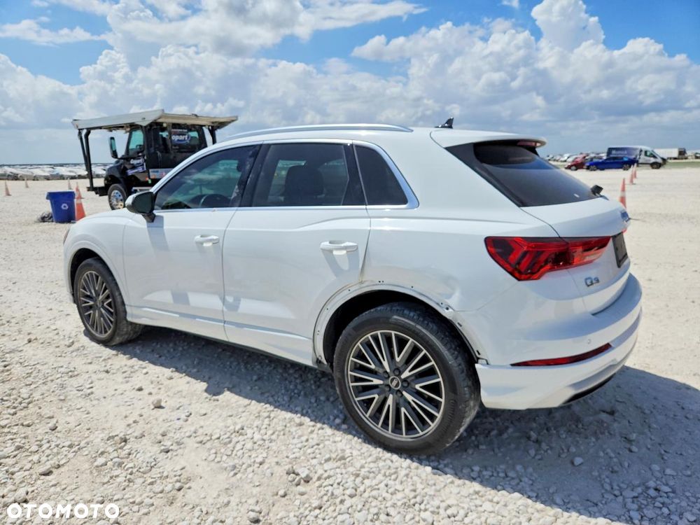 Audi Q3 45 TFSI Quattro S tronic S line - 3