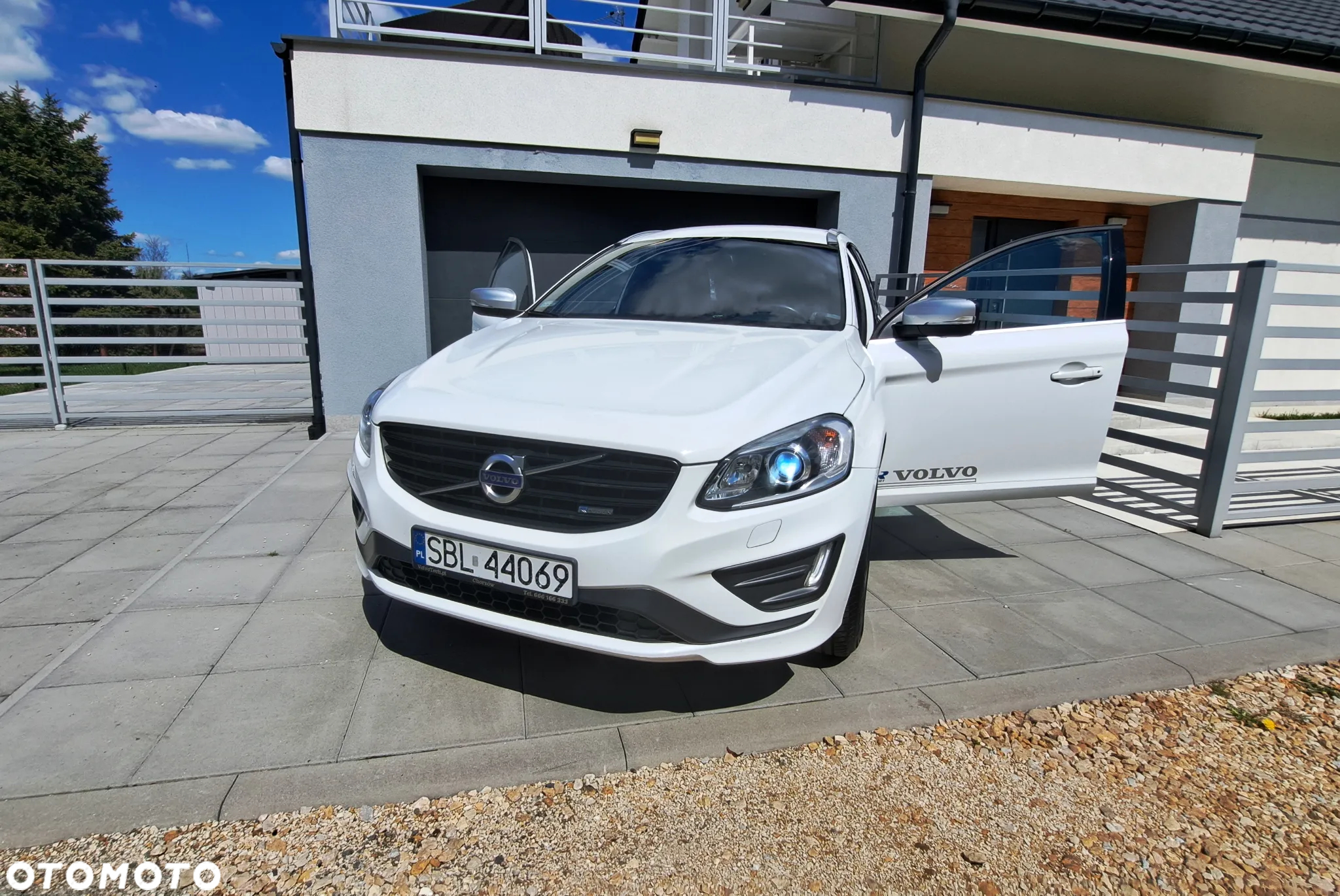 Volvo XC 60 D4 Drive-E Momentum - 19
