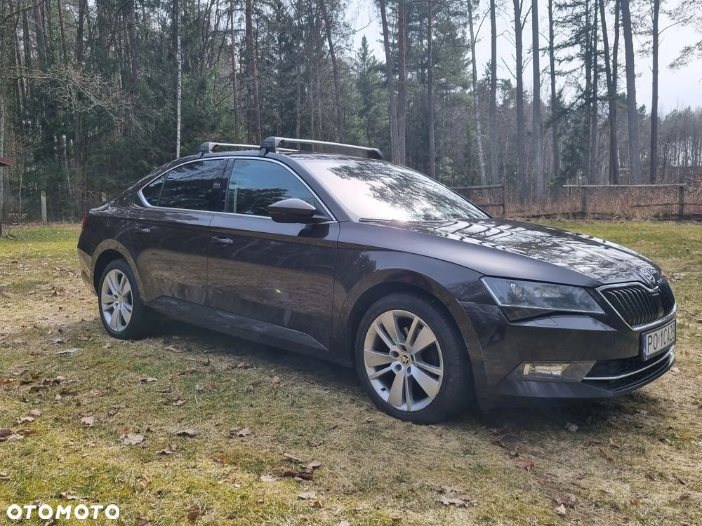 Skoda Superb 2.0 TDI 4x4 Style DSG - 6