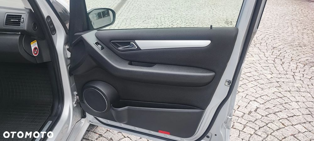 Mercedes-Benz Klasa B 170 - 24