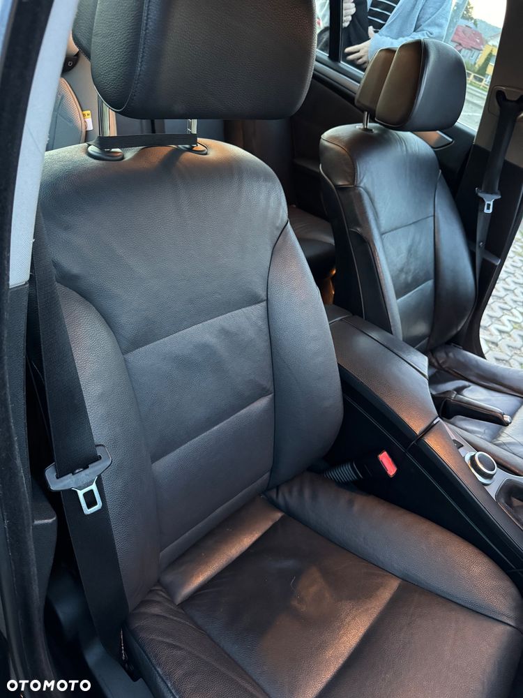 BMW Seria 5 - 12