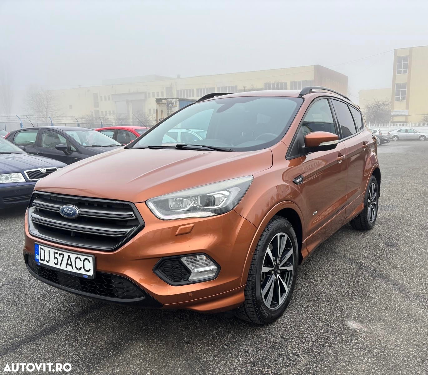 Ford Kuga 2.0 TDCi 4WD Powershift ST-Line - 2