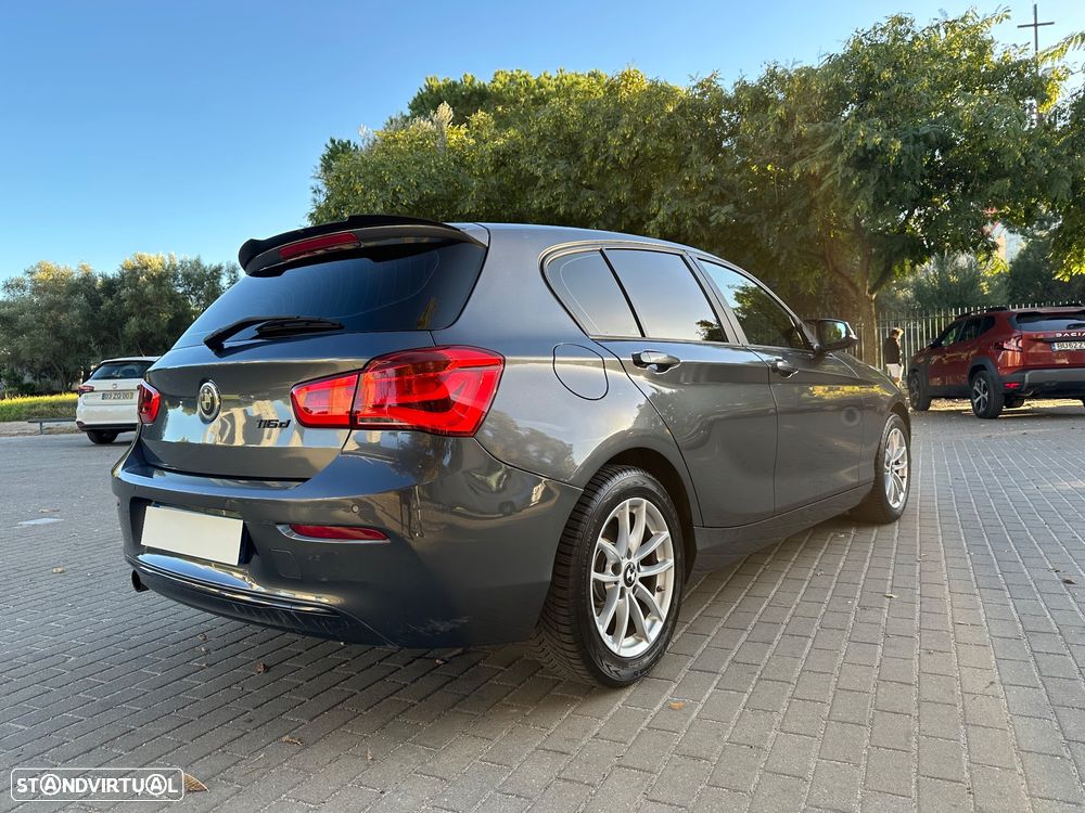 BMW 116 d Line Sport Shadow Auto - 6