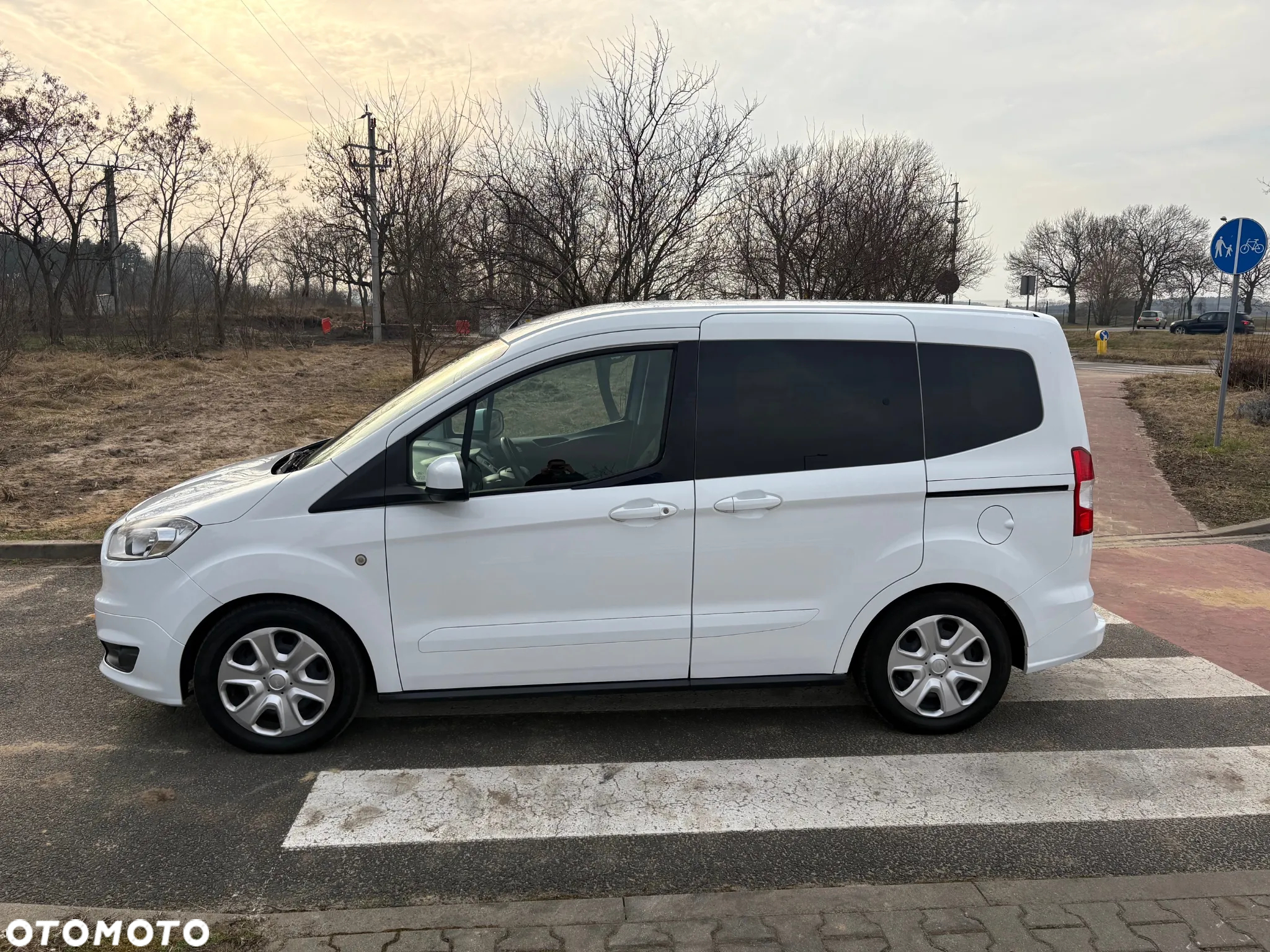 Ford Tourneo Courier 1.5 TDCi S&S Sport - 7