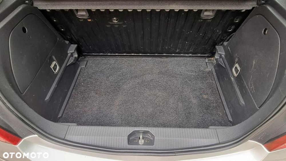 Opel Corsa - 16