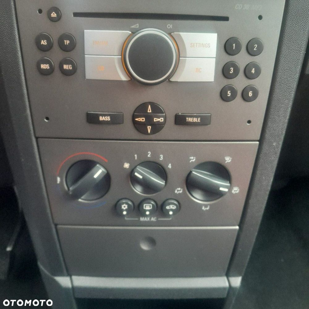 Opel Meriva 1.6 16V - 8