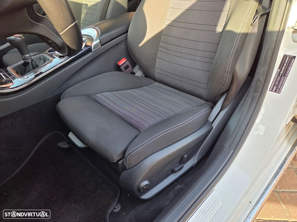 Mercedes-Benz C 200 d Business Solutions - 14