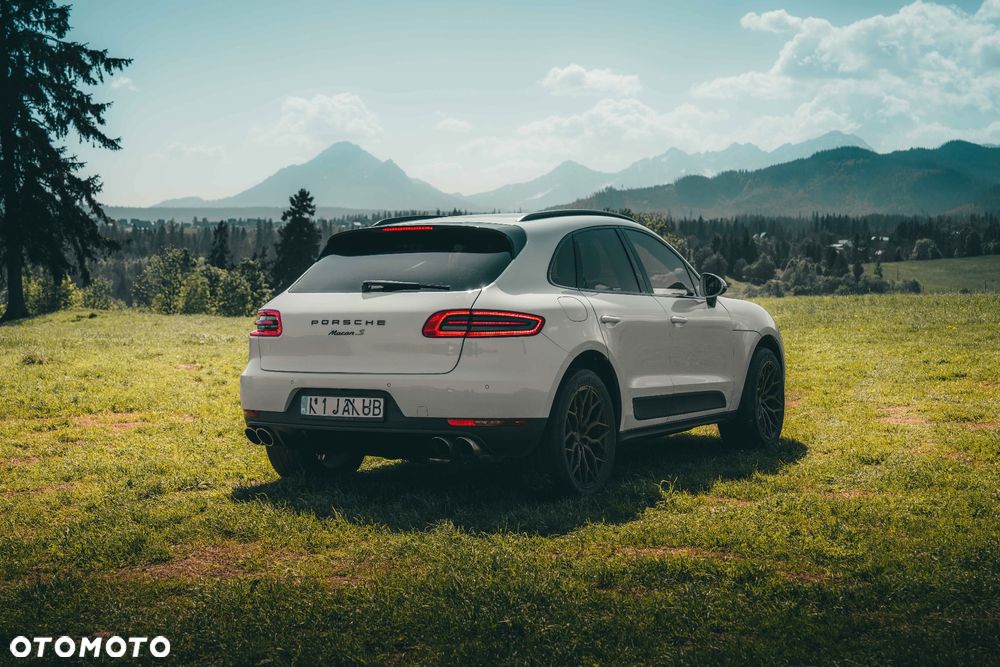 Porsche Macan S - 4