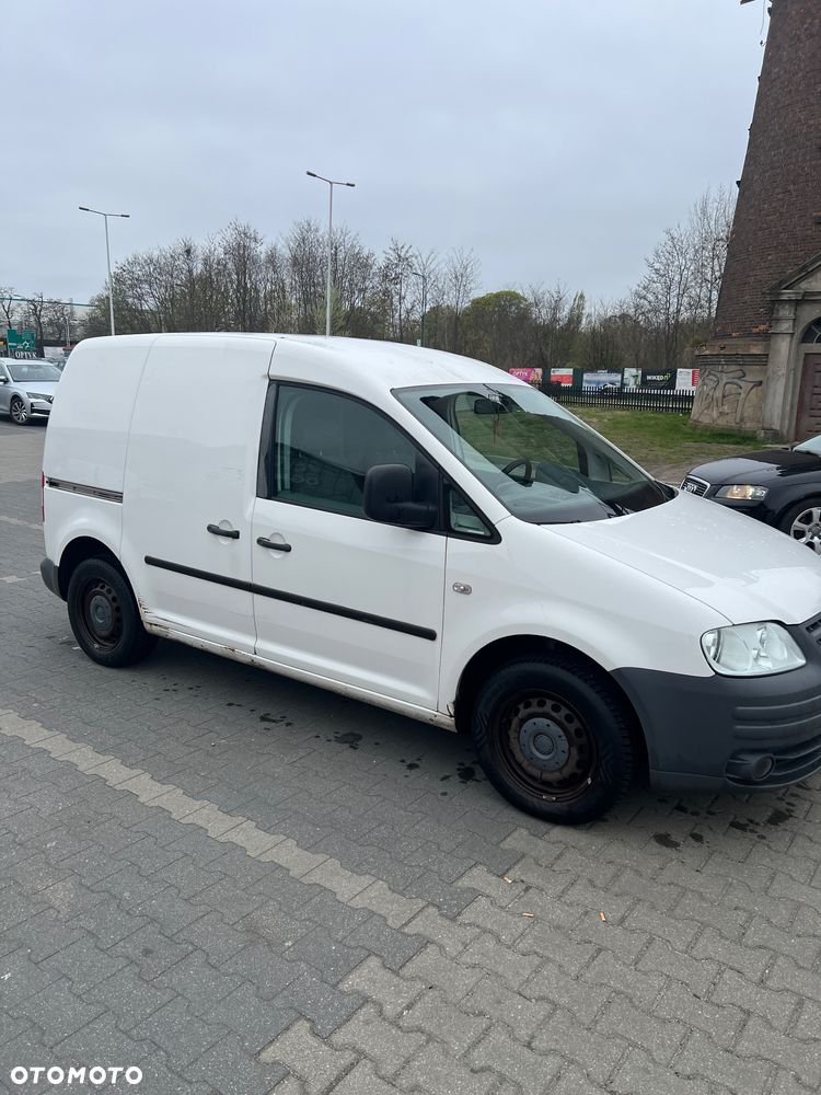 Volkswagen Caddy - 4